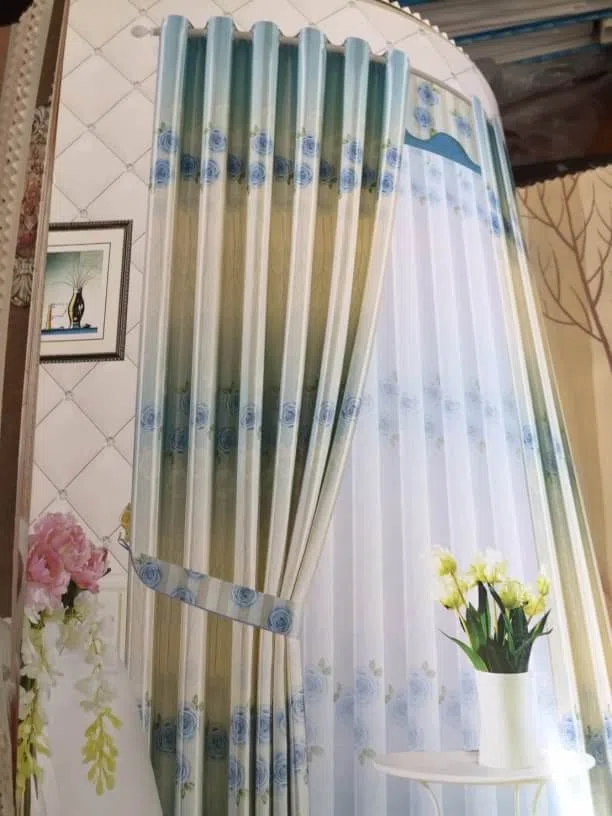 Song Design curtain project 103