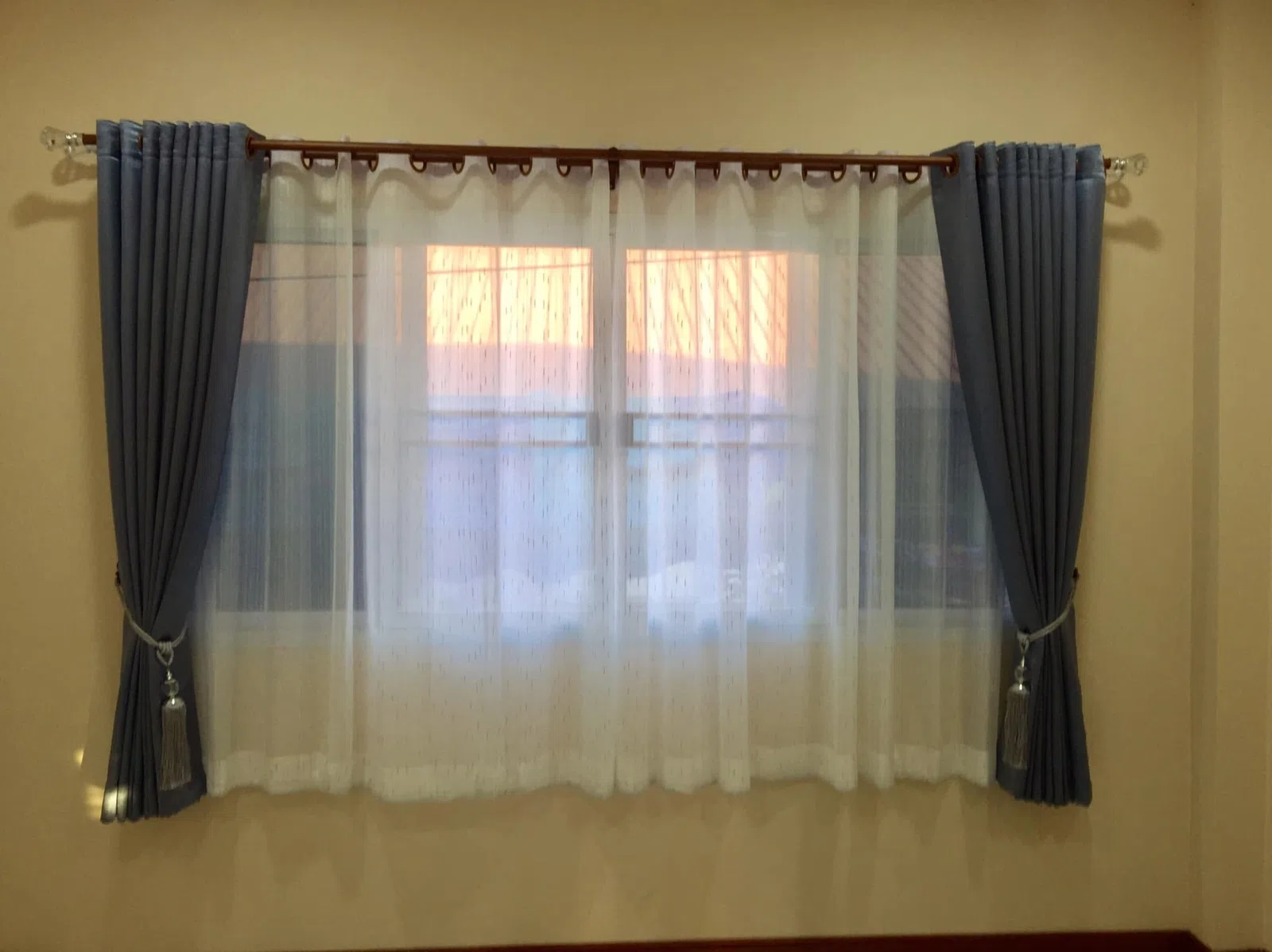 Song Design curtain project 120