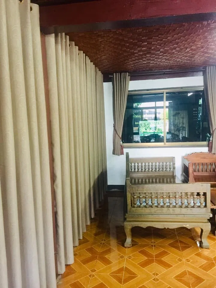 Song Design curtain project 156