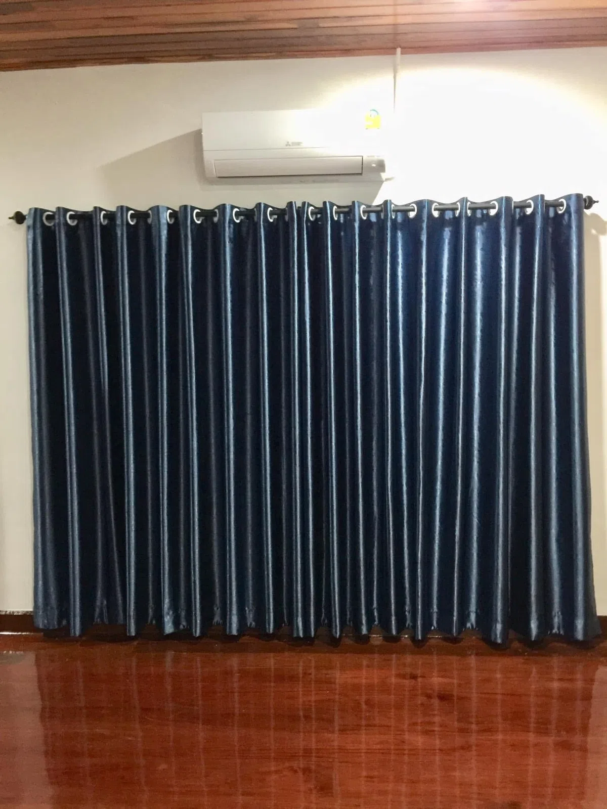 Song Design curtain project 182