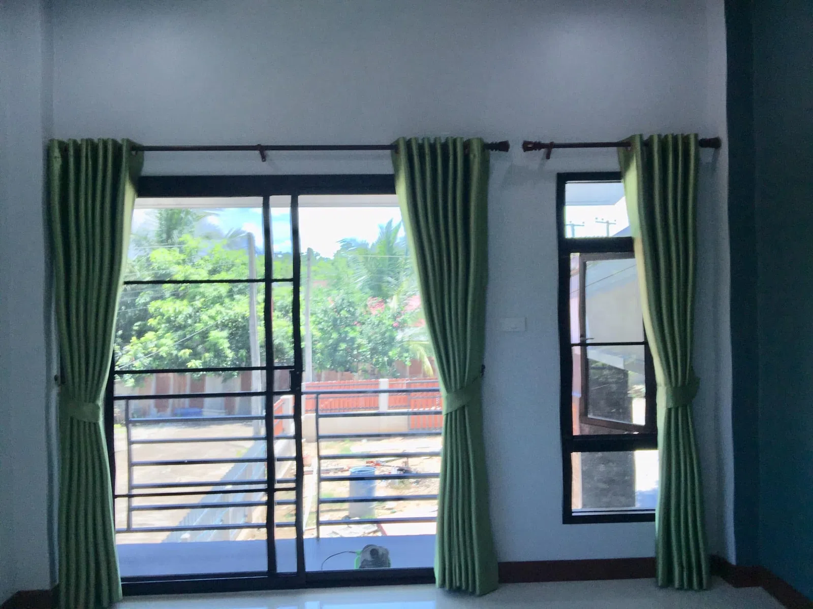 Song Design curtain project 184