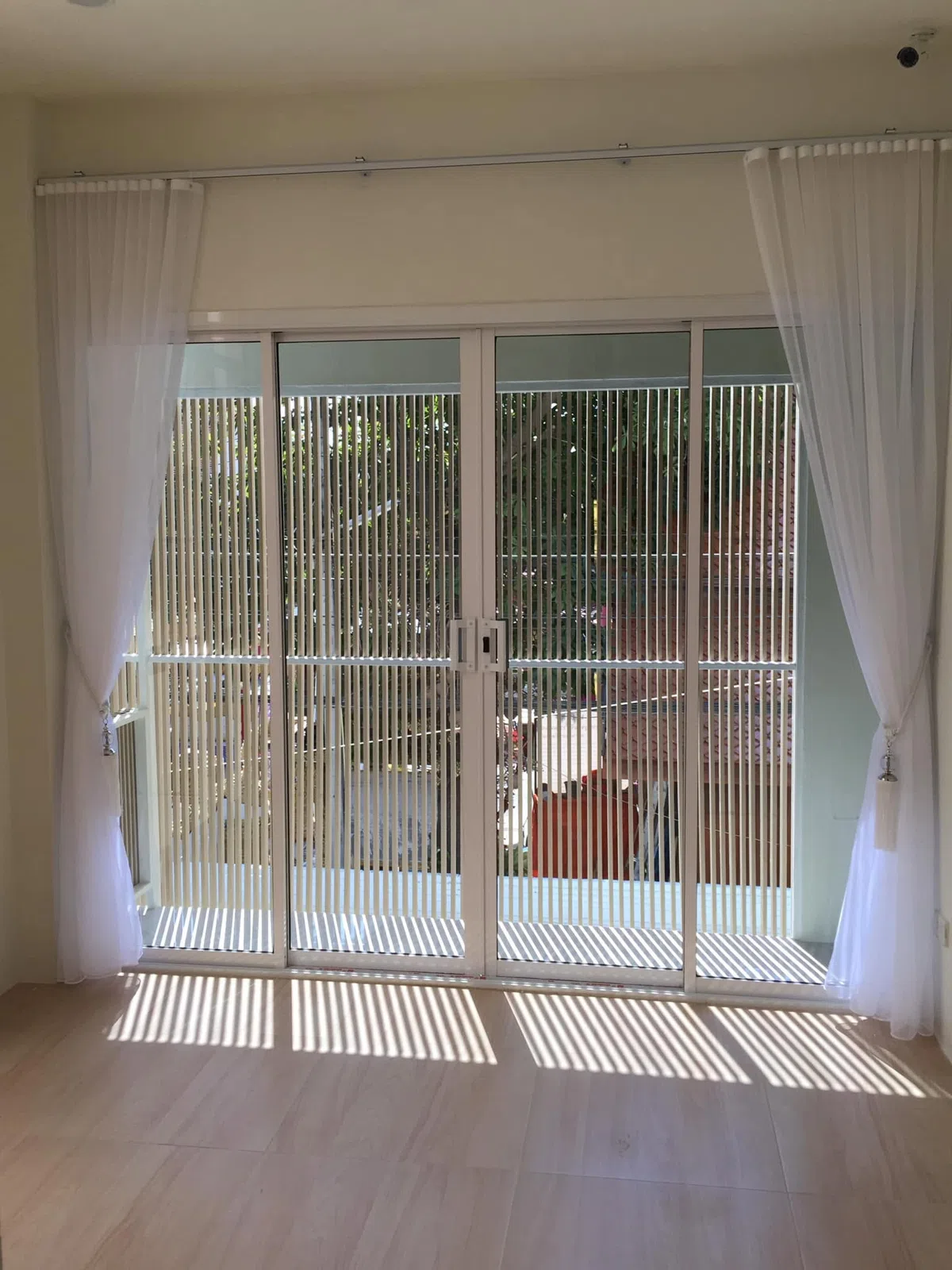 Song Design curtain project 261