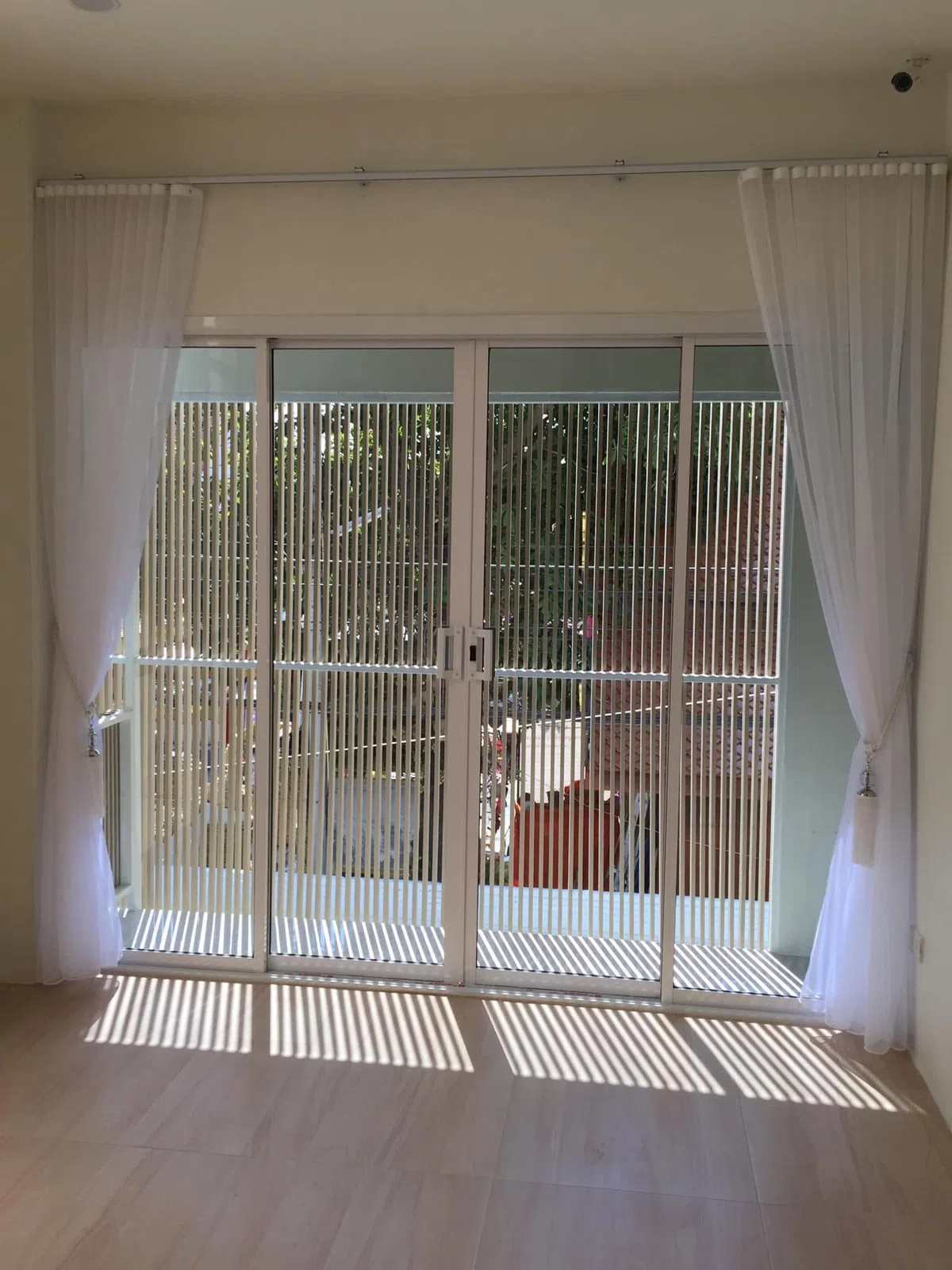 Song Design curtain project 281