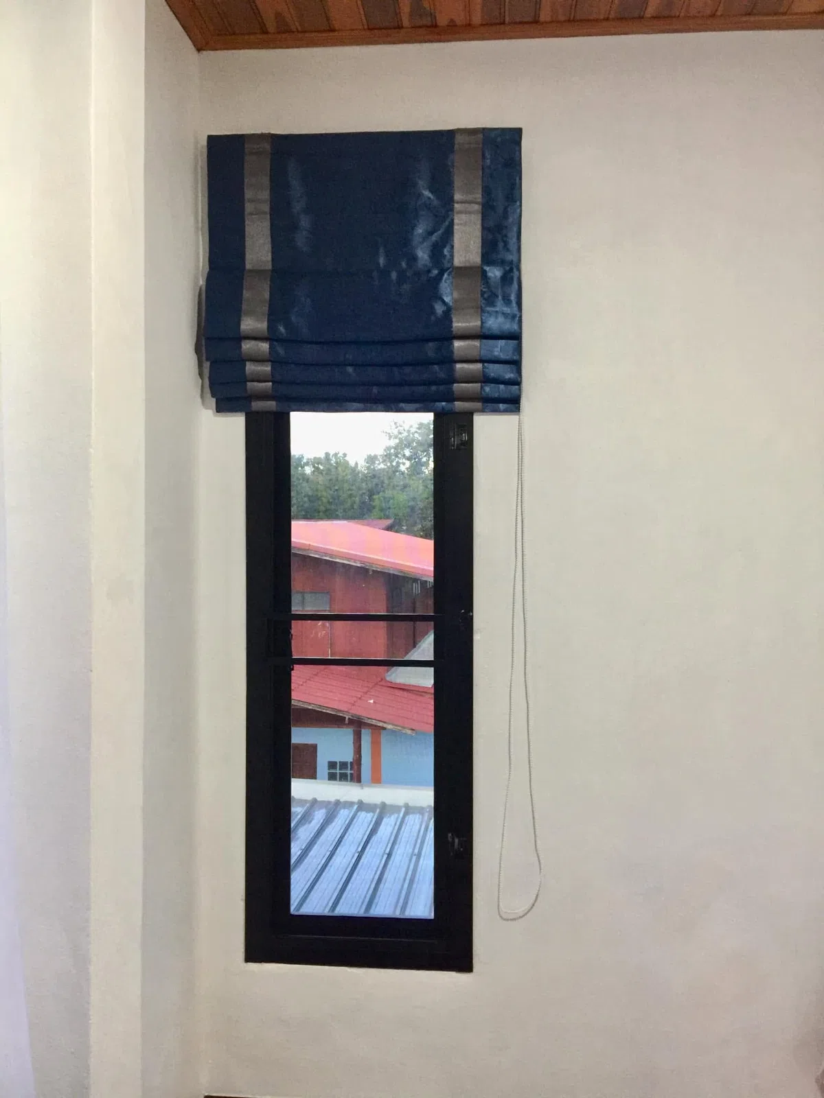 Song Design curtain project 300