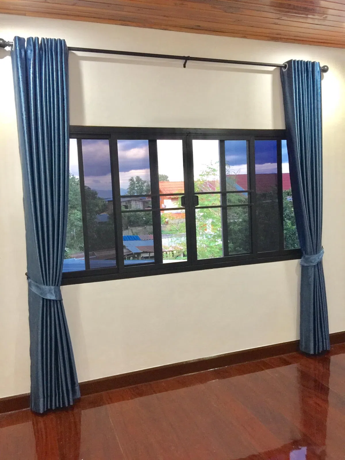 Song Design curtain project 309