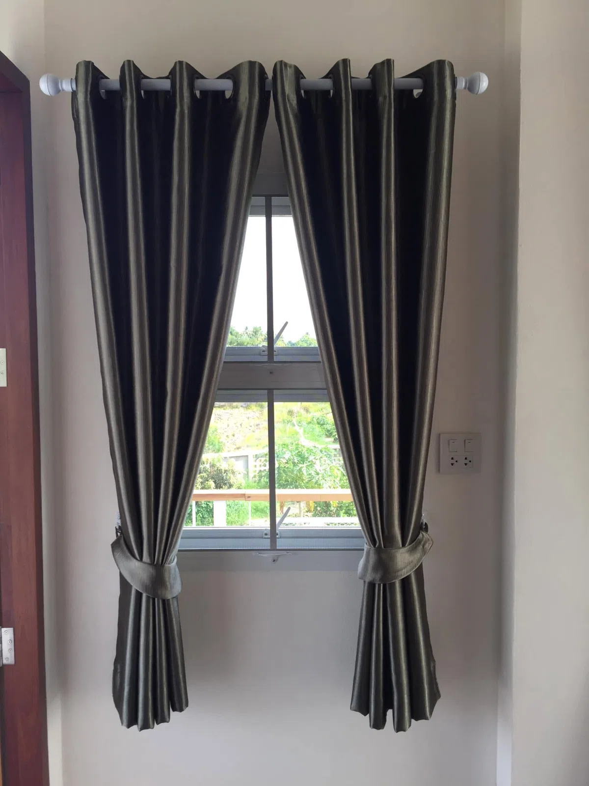 Song Design curtain project 361