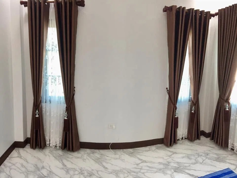 Song Design curtain project 511