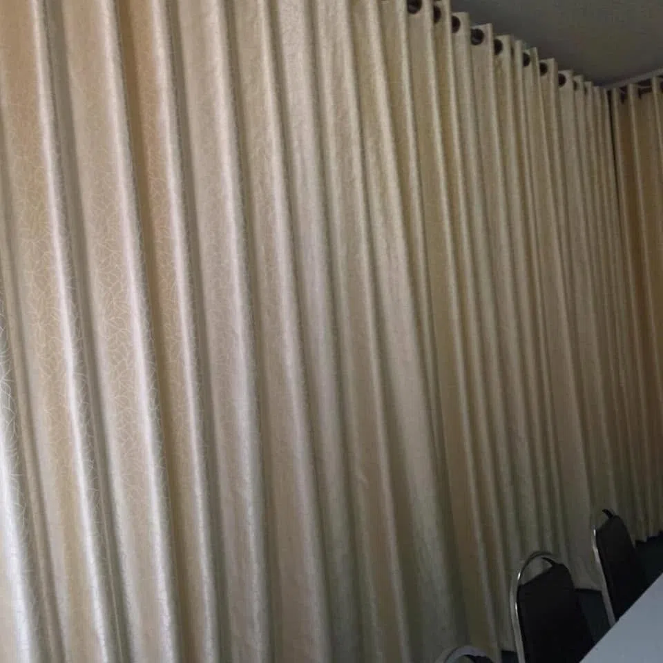 Song Design curtain project 671