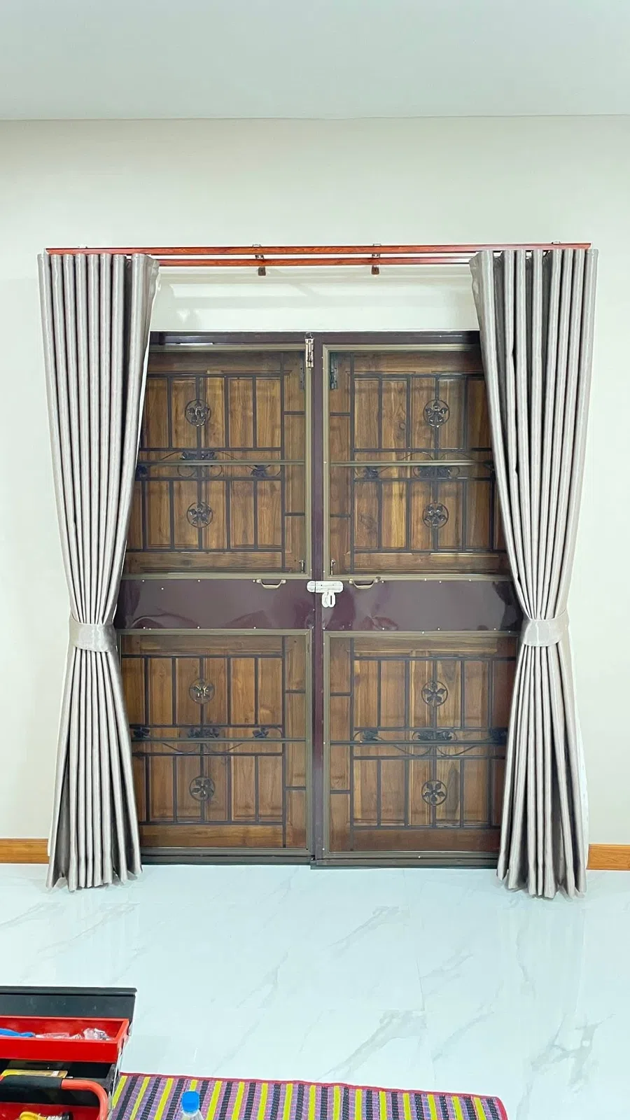 Song Design curtain project 679