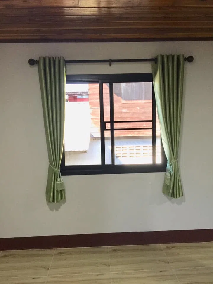 Song Design curtain project 682