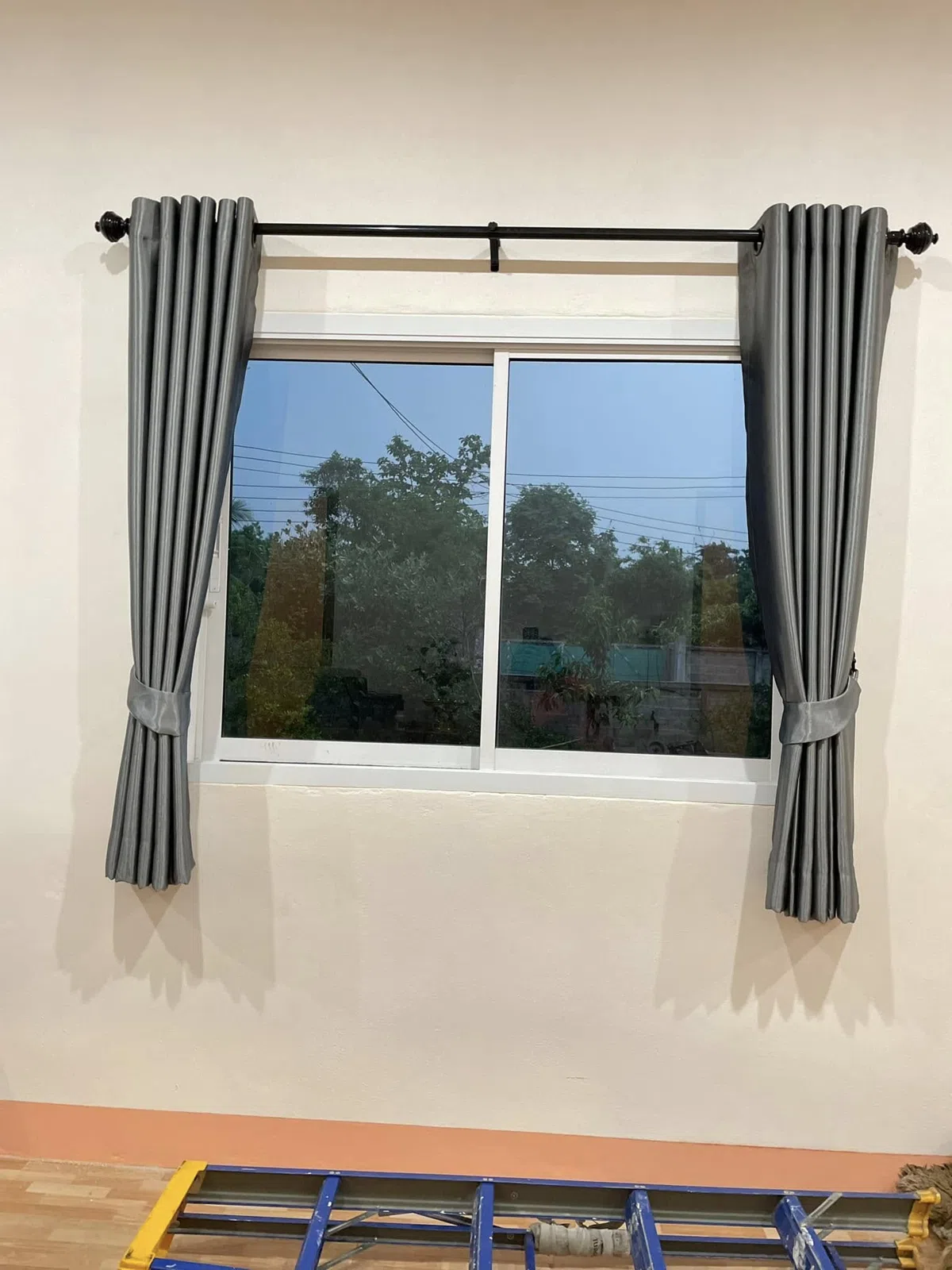 Song Design curtain project 790