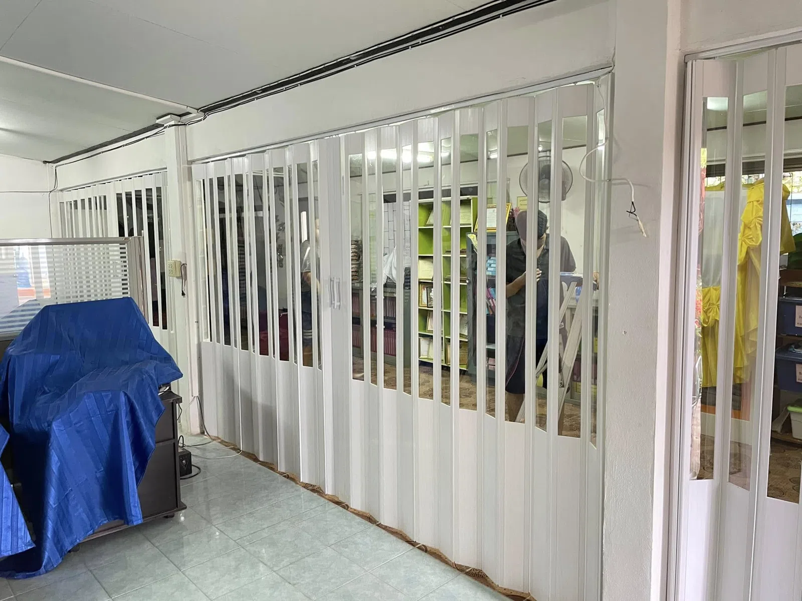 Song Design curtain project 805