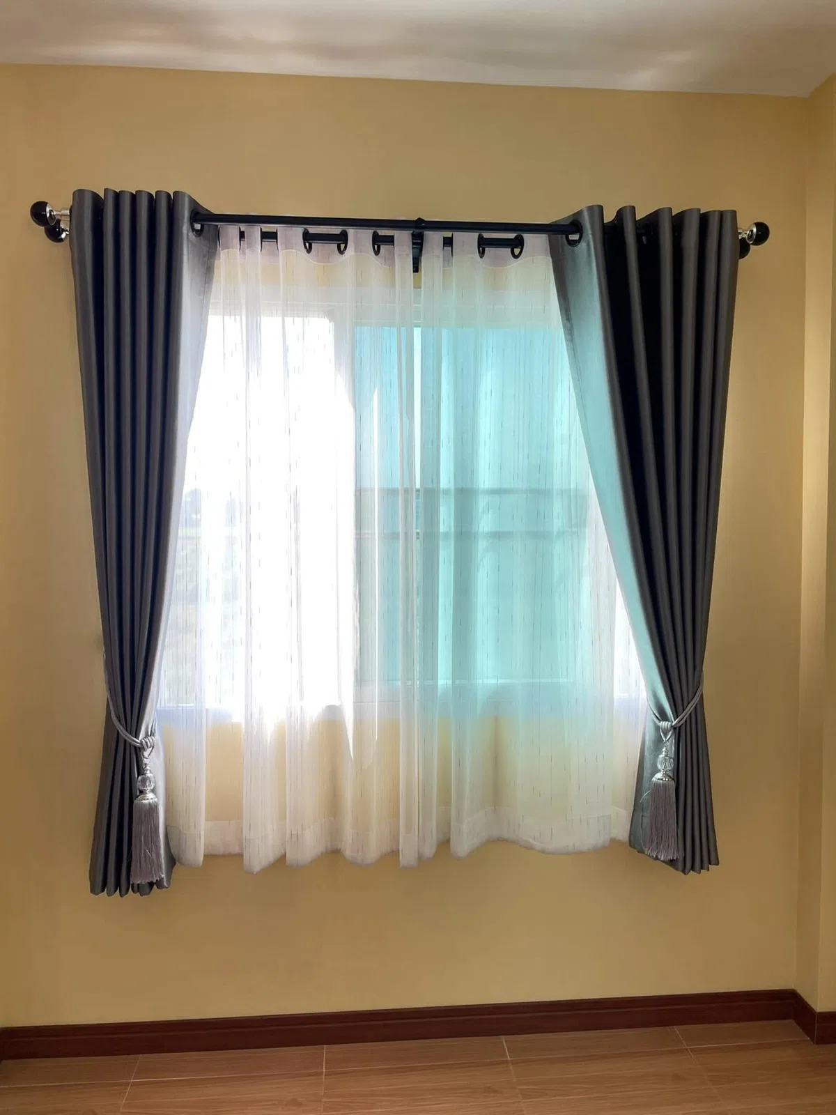 Song Design curtain project 807