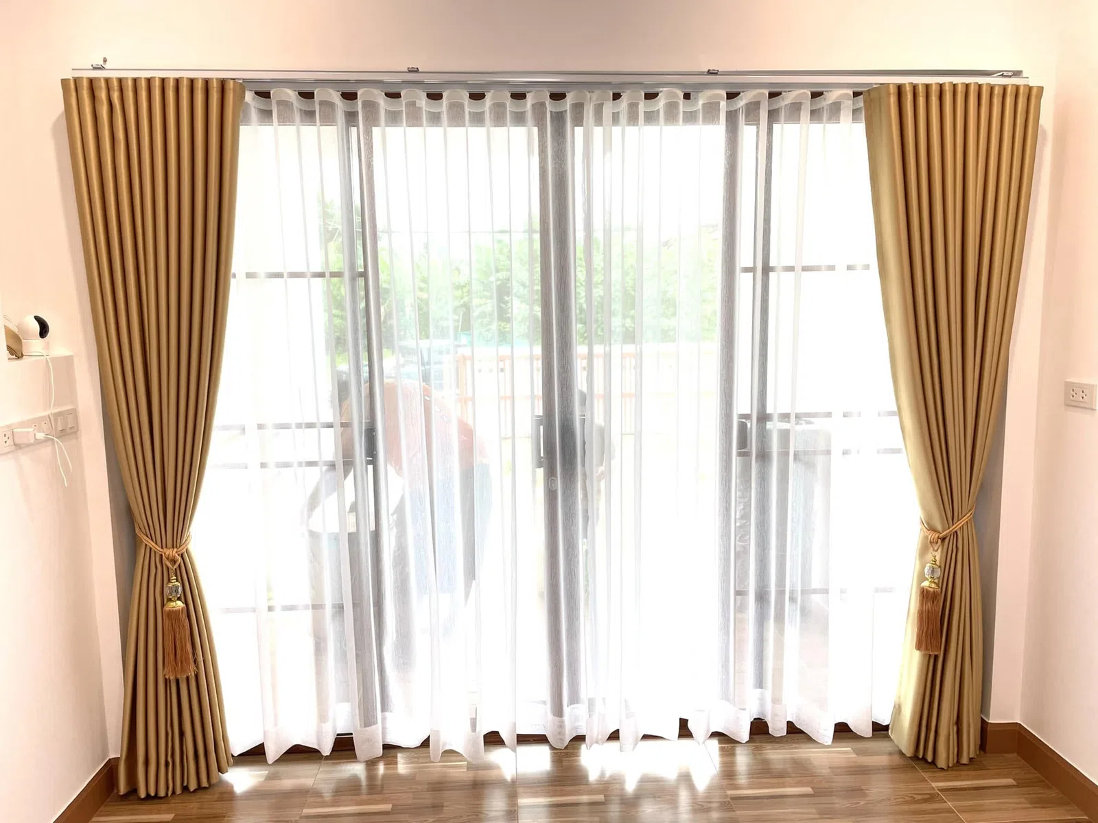 Song Design curtain project 840